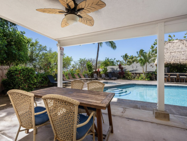 The Ultimate Island Pool Home Pure Luxury in Kailua-Kona