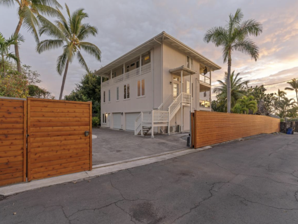 The Ultimate Island Pool Home Pure Luxury in Kailua-Kona
