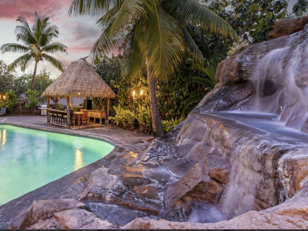 The Ultimate Island Pool Home Pure Luxury in Kailua-Kona