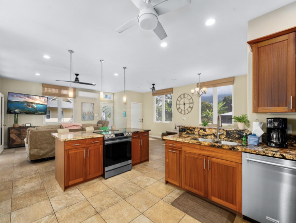 The Ultimate Island Pool Home Pure Luxury in Kailua-Kona