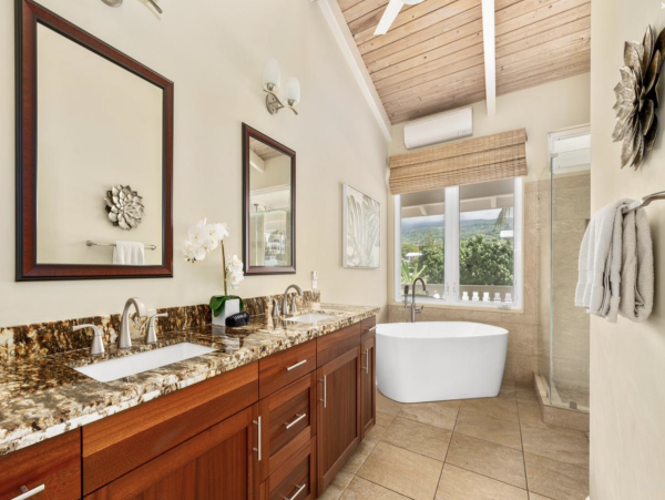 The Ultimate Island Pool Home Pure Luxury in Kailua-Kona