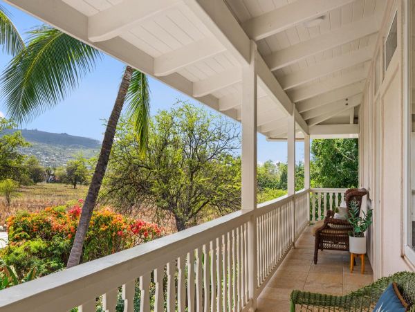 The Ultimate Island Pool Home Pure Luxury in Kailua-Kona