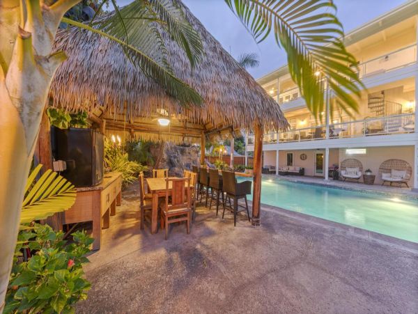 The Ultimate Island Pool Home Pure Luxury in Kailua-Kona