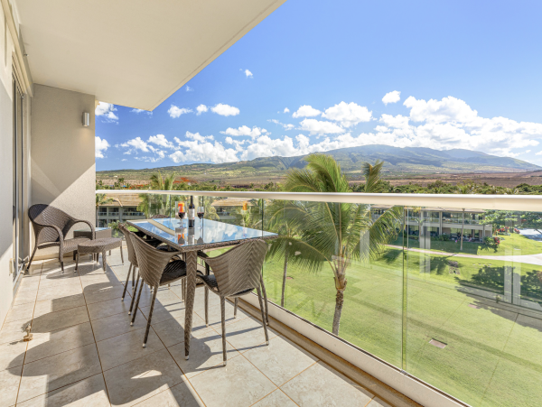 Kaanapali Beach Luxury Sleeps 14 Guests
