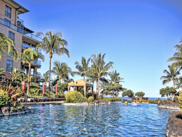 Kaanapali Beach Luxury Sleeps 14 Guests