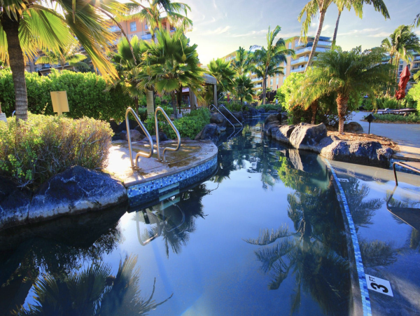 Kaanapali Beach Luxury Sleeps 14 Guests