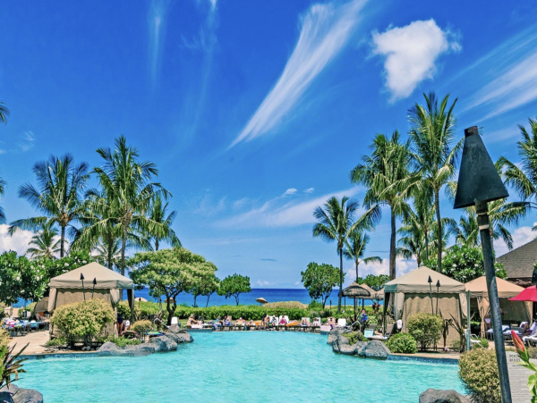 Kaanapali Beach Luxury Sleeps 14 Guests