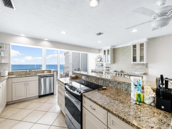 One of the Best Beach Condos on Siesta