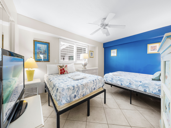 One of the Best Beach Condos on Siesta