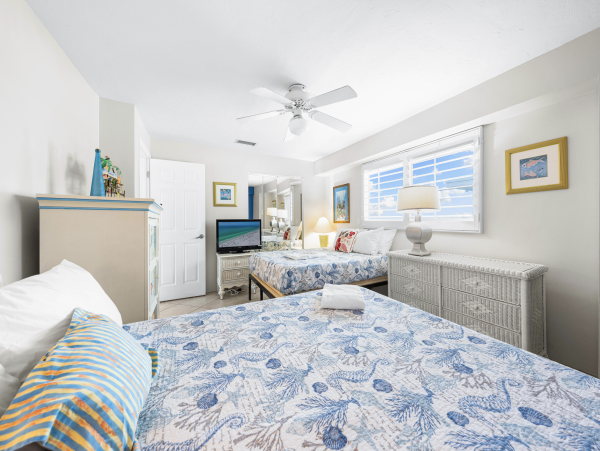 One of the Best Beach Condos on Siesta