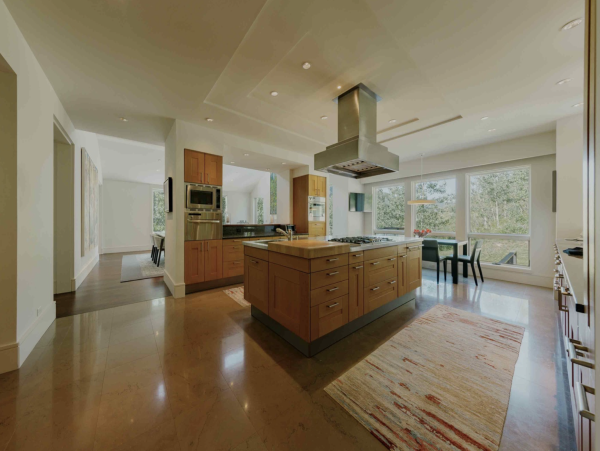 Vails Best Kept Secret- Luxury Vail Estate Home