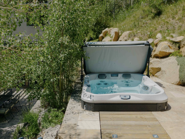 Vails Best Kept Secret- Luxury Vail Estate Home