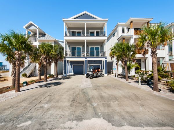 Ultimate Beachside Five Bedroom Getaway in Navarre