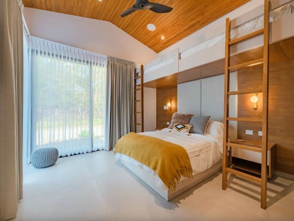 Luxury Four Bedroom Pool Home in Playa Conchal