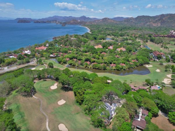 Golf Course View Four Bedroom Vacation Home in Playa Conchal