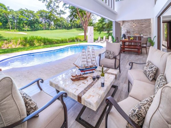 Golf Course View Four Bedroom Vacation Home in Playa Conchal