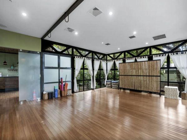 Tamarindo Four Bedroom Posh Vacation Home