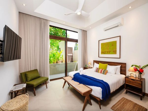 Tamarindo Four Bedroom Posh Vacation Home