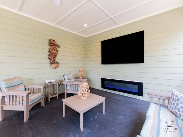 Hilton Head Seven Bedroom Home with Beach Across the Street