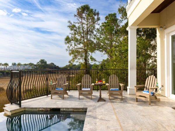 Ten Bedroom Home with Modern Elegance in Hilton Head