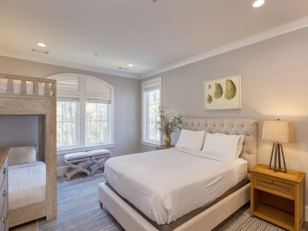Ten Bedroom Home with Modern Elegance in Hilton Head