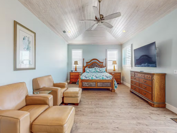 Bay Front Bonita Springs Four Bedroom Home
