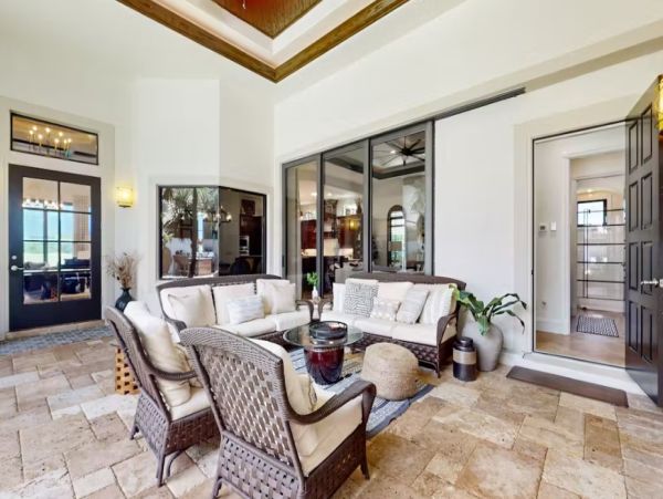 Naples Luxury Four Bedroom Vacation Home with Amazing Views & Pool
