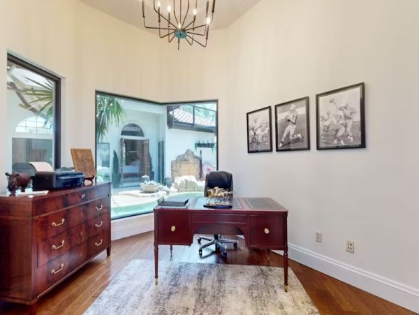 Naples Luxury Four Bedroom Vacation Home with Amazing Views & Pool