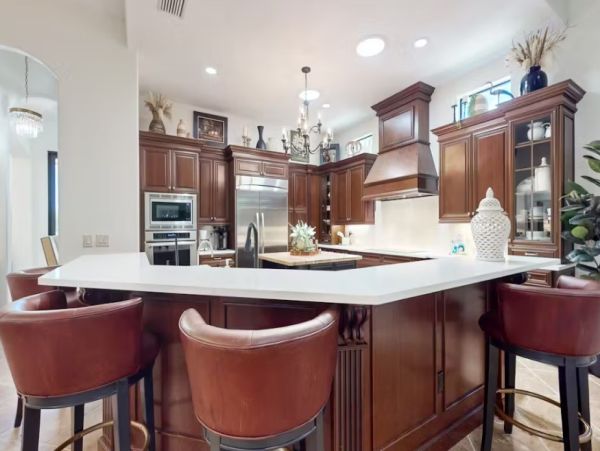 Naples Luxury Four Bedroom Vacation Home with Amazing Views & Pool