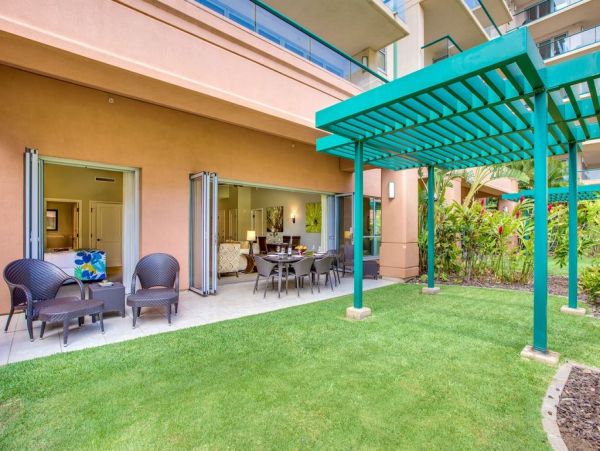 Luxurious Five Bedroom Kaanapali Vacation Residence