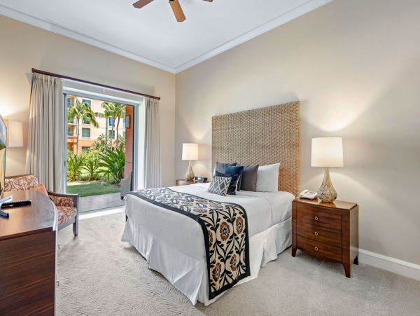 Luxurious Five Bedroom Kaanapali Vacation Residence