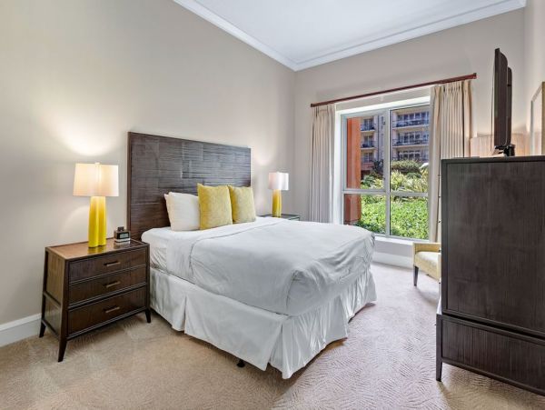 Luxurious Five Bedroom Kaanapali Vacation Residence