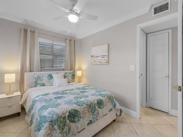 New Arrival One of Naples Most Pretty Rental Homes