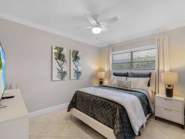 New Arrival One of Naples Most Pretty Rental Homes
