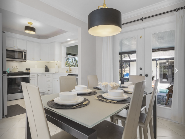 New Arrival One of Naples Most Pretty Rental Homes