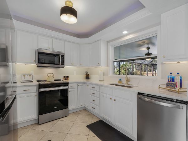 New Arrival One of Naples Most Pretty Rental Homes