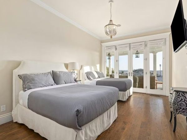 Stunning Seven Bedroom Home in Malibu with Private Beach