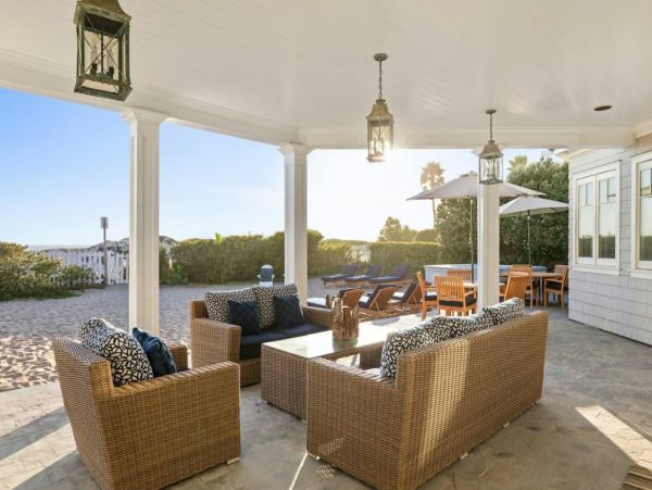 Stunning Seven Bedroom Home in Malibu with Private Beach