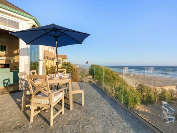 Stunning Seven Bedroom Home in Malibu with Private Beach
