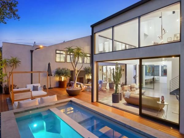 Six Bedroom Beachfront Contemporary Masterpiece in Malibu