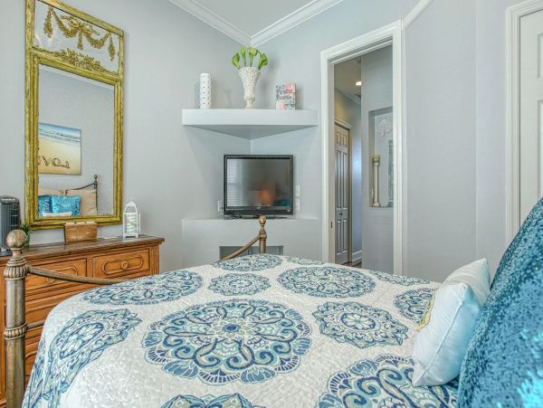 Destin Exquisite Four Bedroom Vacation Home
