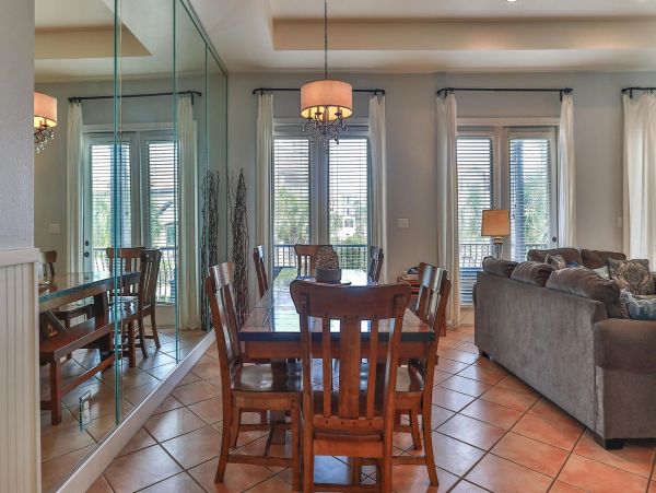 Destin Exquisite Four Bedroom Vacation Home