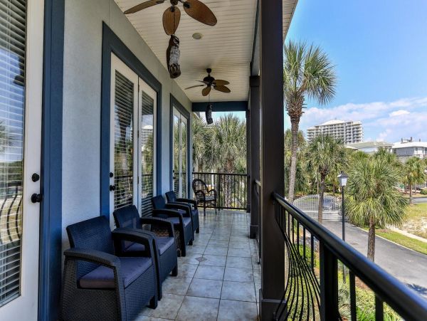 Destin Exquisite Four Bedroom Vacation Home