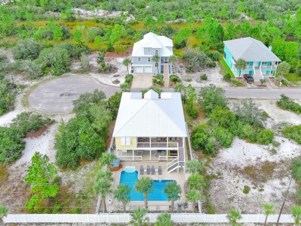 Magnificent Five Bedroom Vacation Home in Perdido Key