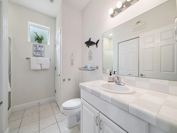 Magnificent Five Bedroom Vacation Home in Perdido Key