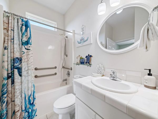 Magnificent Five Bedroom Vacation Home in Perdido Key
