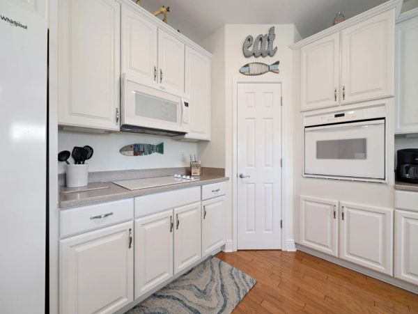 Magnificent Five Bedroom Vacation Home in Perdido Key