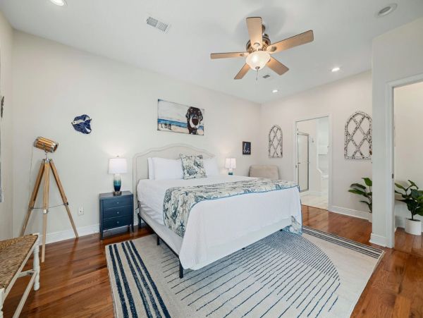 Magnificent Five Bedroom Vacation Home in Perdido Key