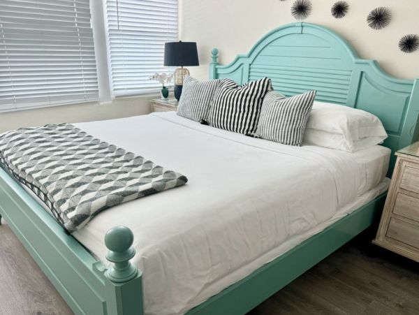 Oceanfront Seven Bedroom Vacation Rental Home in Carlsbad