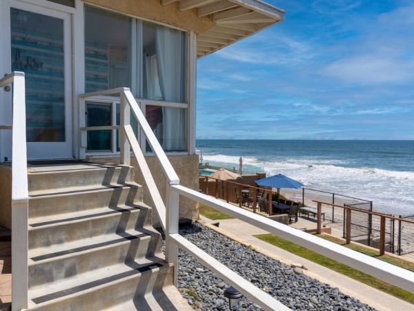 Oceanfront Seven Bedroom Vacation Rental Home in Carlsbad